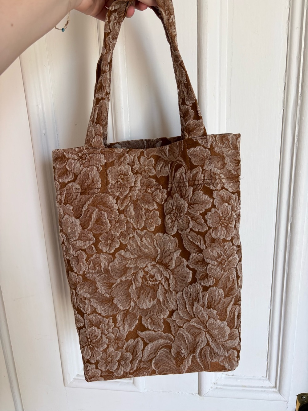 Handmade Tapestry Floral Tote Bag - Picture 4 of 8
